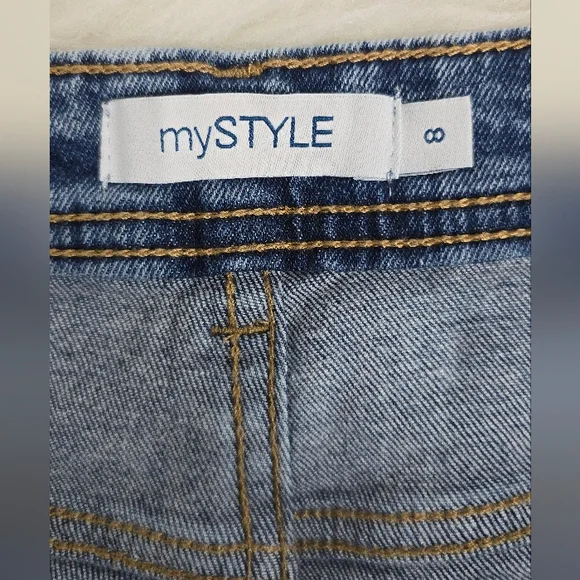 ๐ US SIZE 8 jeans bundles:Women's Jean Collection - Blue, Black, Gray - Picture 16 of 16